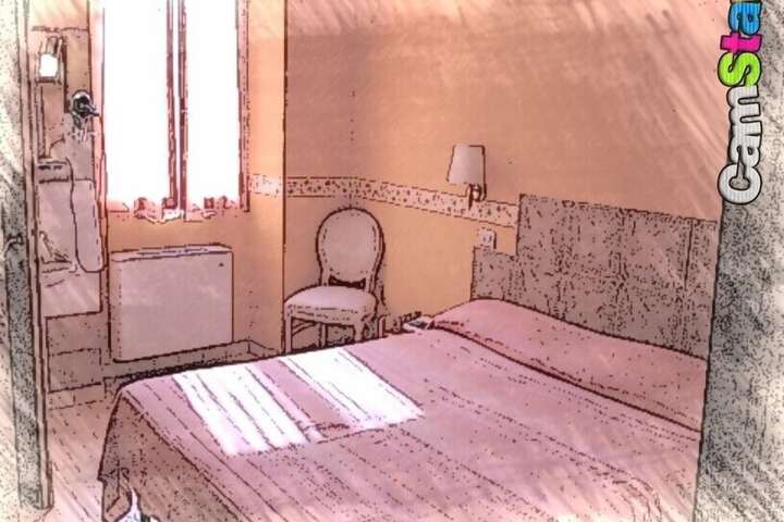 Room 12 of 25