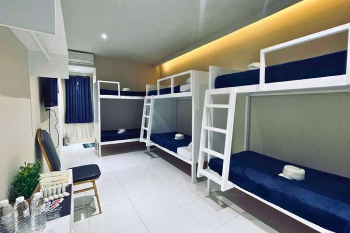 Room 26 of 188