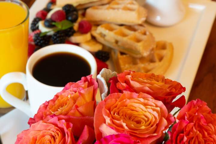 Breakfast/Coffee Service 216 of 426