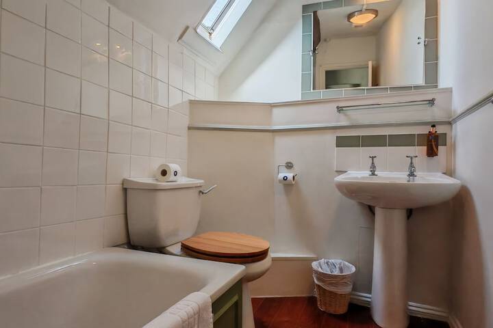 Clean Restrooms
