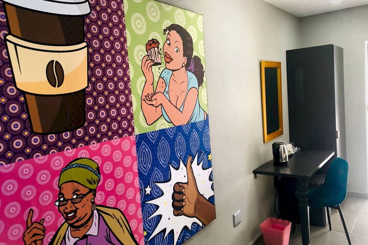 Room 58 of 241