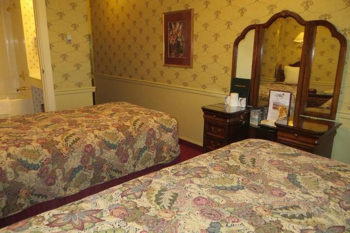 Room 12 of 47