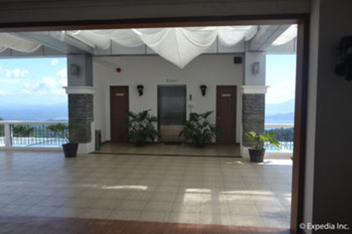 Terrace/Patio 83 of 85