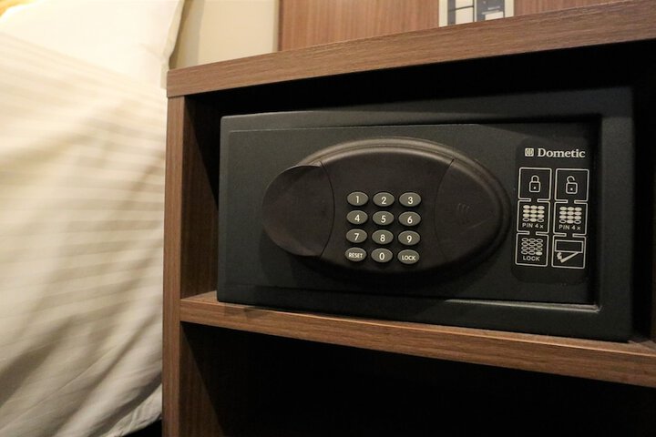 Room 21 of 55