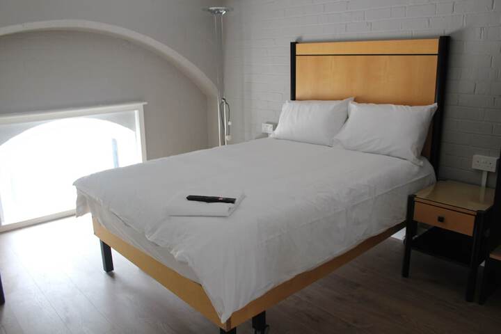 Room 30 of 78