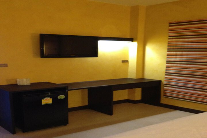 Room 14 of 22