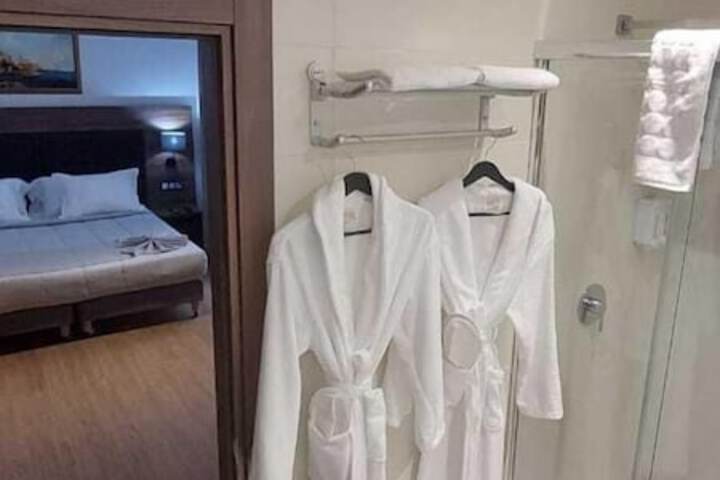 Room 20 of 26