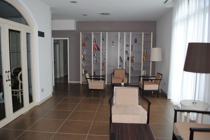 Hotel Interior 5 of 85