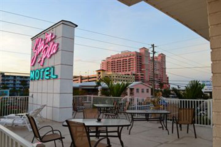 Terrace/Patio 75 of 76