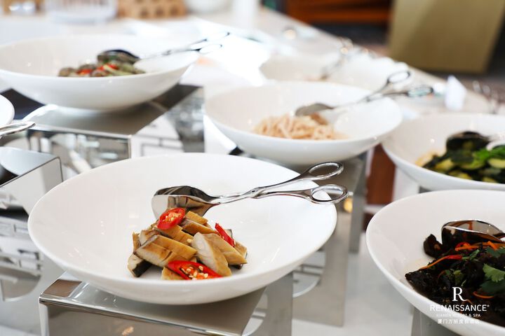 Dining 112 of 151