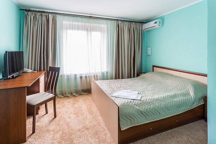 Room 5 of 45