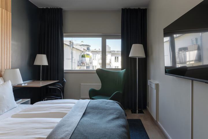 Room 55 of 119