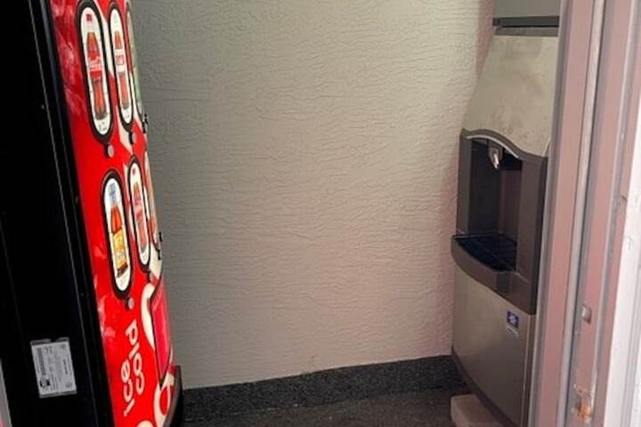 Vending machine