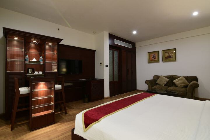 Room 7 of 81