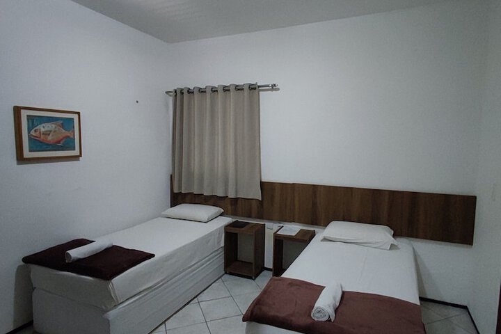 Room 9 of 30