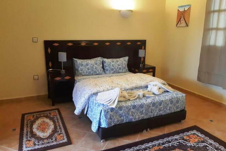 Room 4 of 49