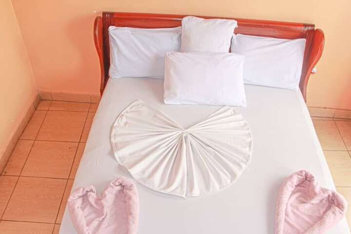 Room 3 of 23