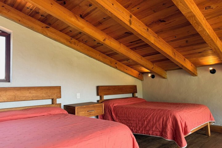 Room 68 of 220