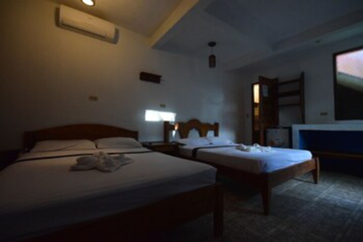Room 22 of 47