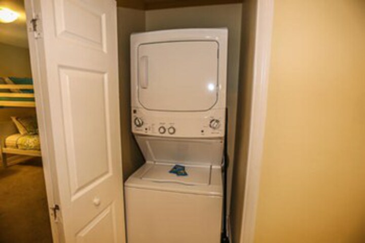 Laundry 8 of 21
