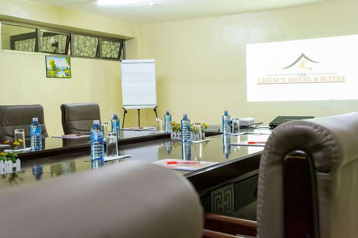 Business Center 36 of 36