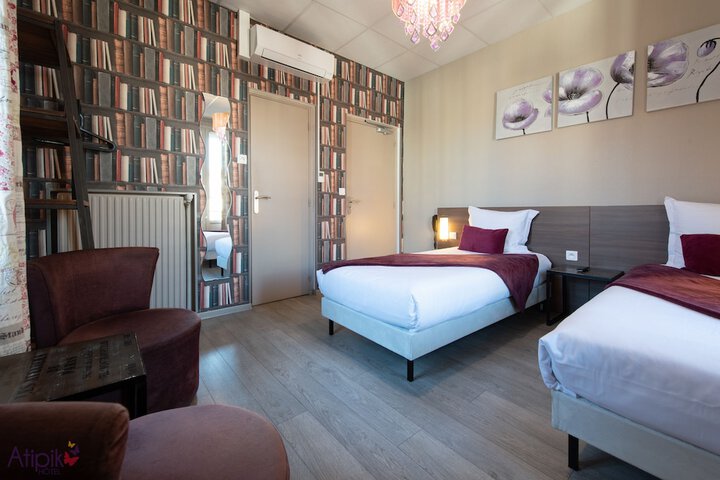 Room 10 of 78