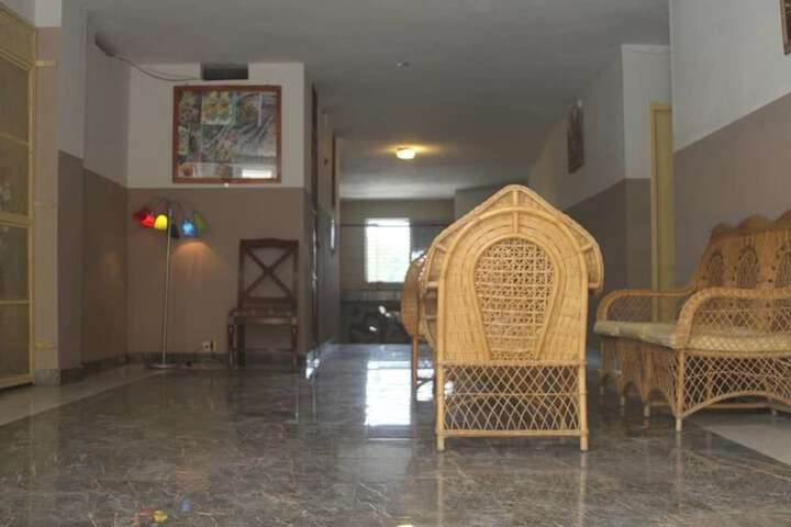 Room 9 of 24