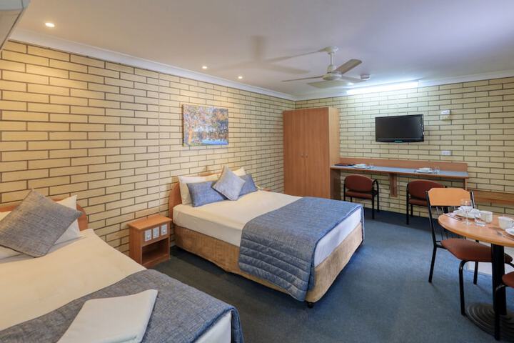 Room 11 of 45