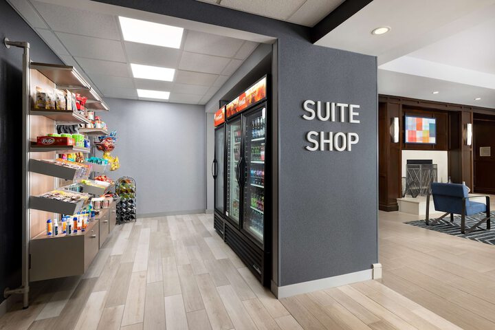 Snack bar
