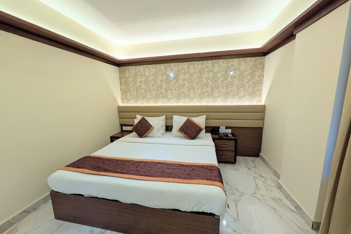 Room 70 of 184