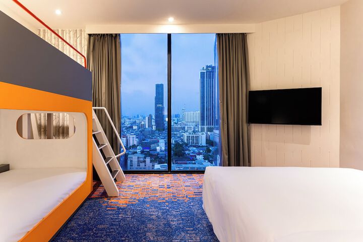 Room 41 of 105