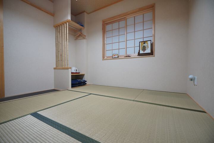 Room 19 of 96