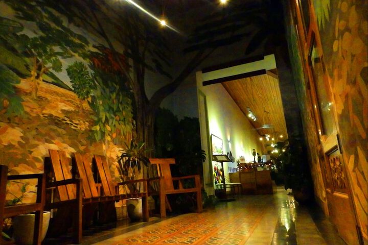 Hotel Interior 4 of 77