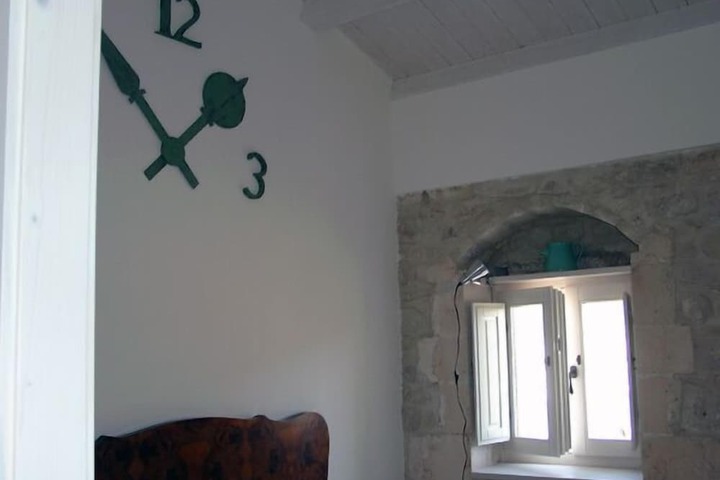 Room 18 of 50