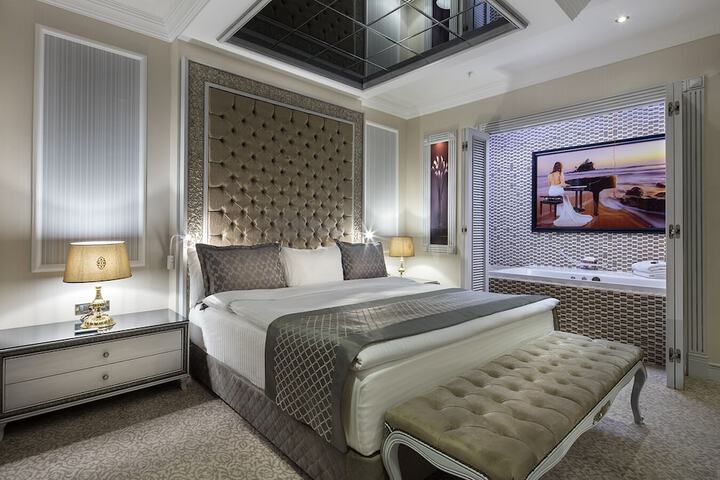 Room 7 of 41