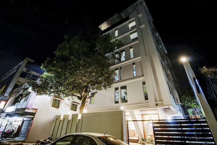 Hotel 43 of 44