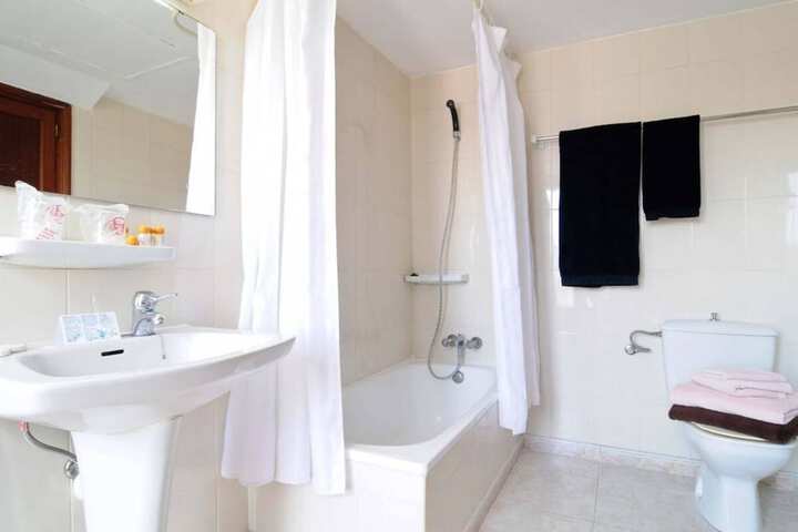 Bath Photo
