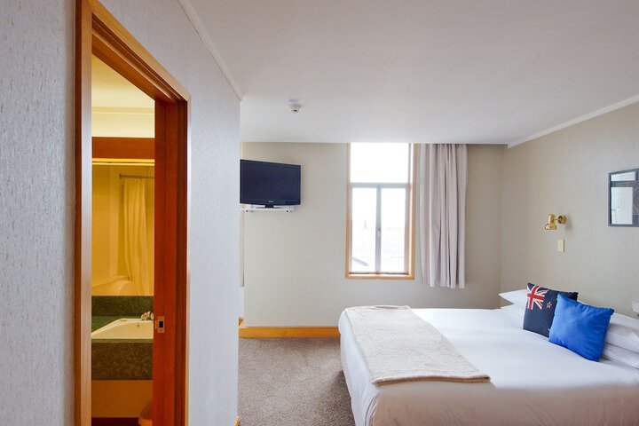 Room 7 of 53