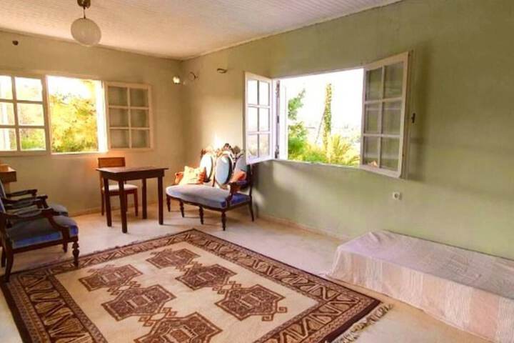 Room 2 of 16