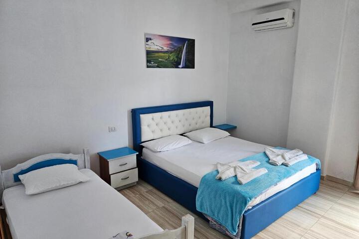 General 4 of 37