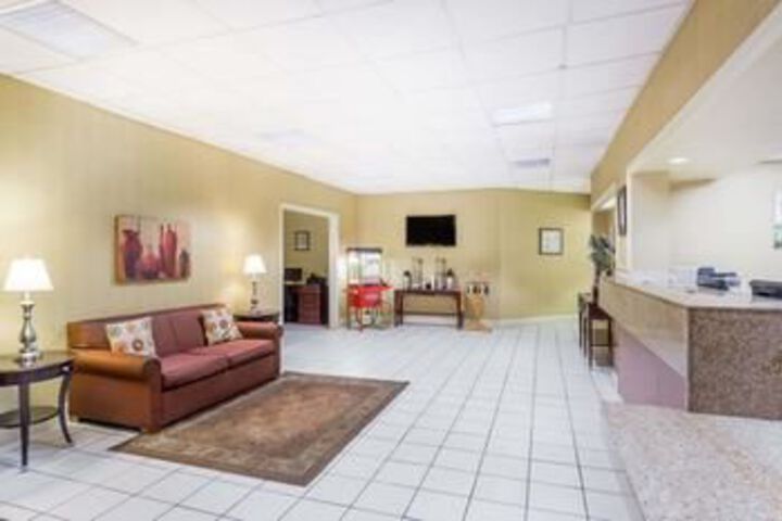 Hotel Interior 27 of 42