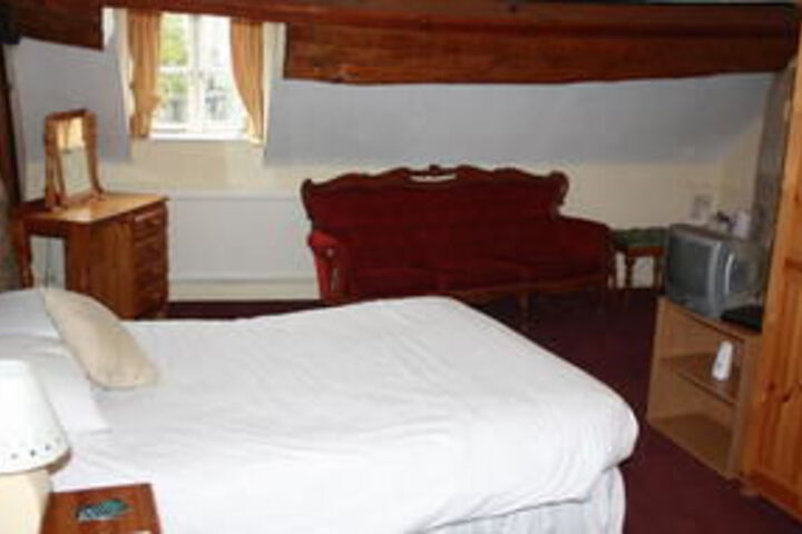 Room 15 of 23