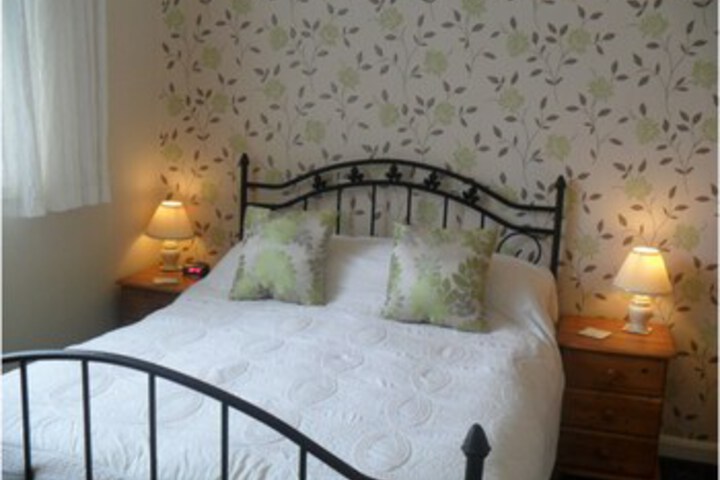 Room 43 of 77