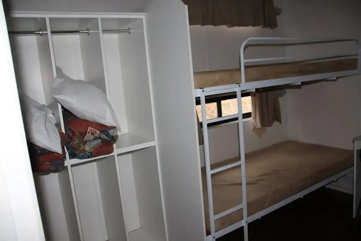 Room 3 of 18