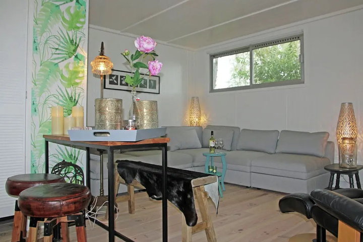 Room 3 of 19