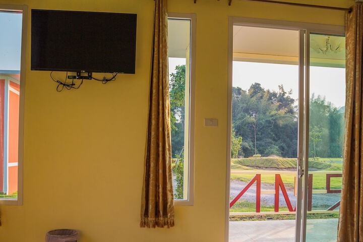 Room 3 of 7