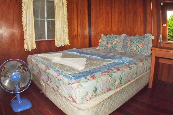 Room 4 of 56