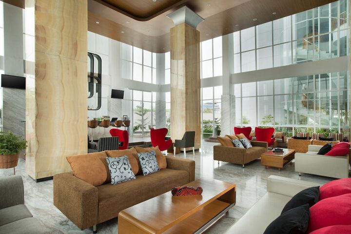 Guest Lobby