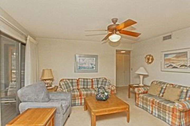 Room 27 of 41