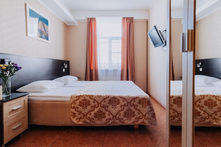 Room 14 of 51